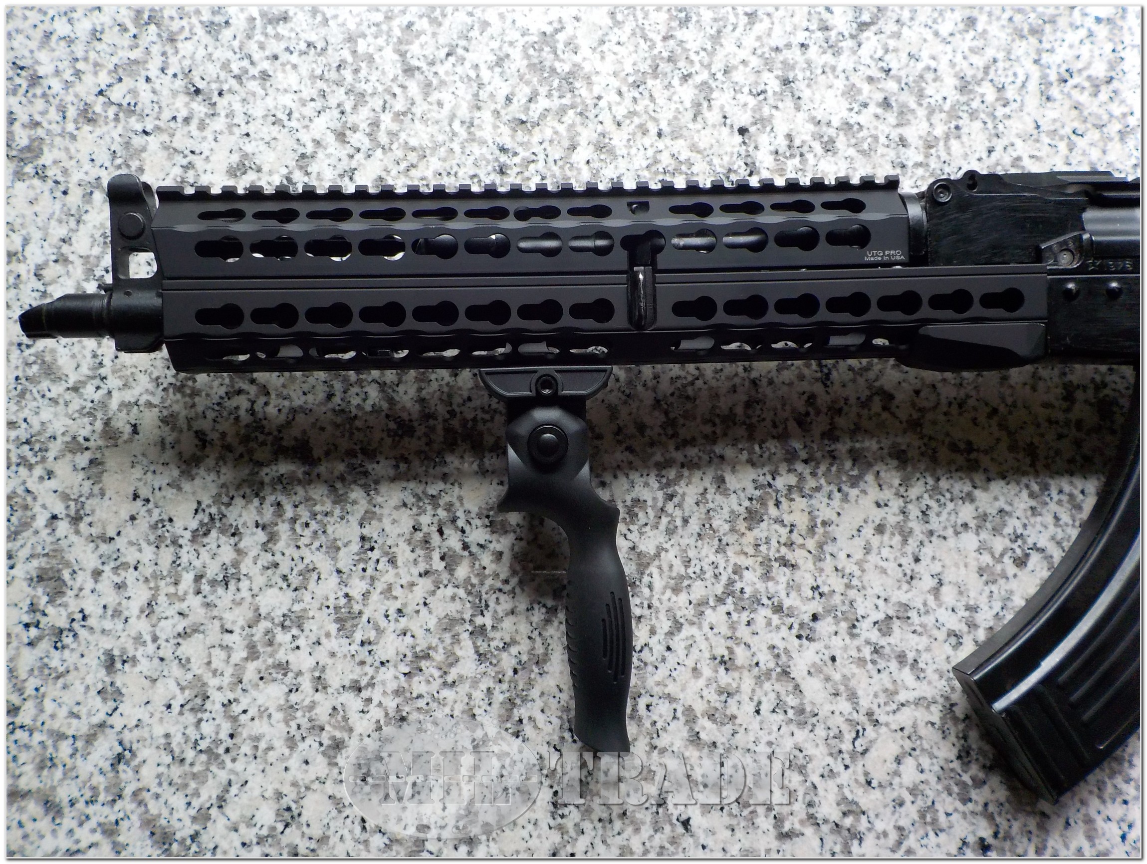 http://www.miltrade.de/images/MG/AK47_KeyMod_Rail-System.jpg